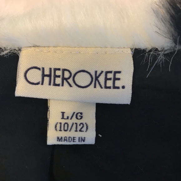 Black and Cream Faux Fur Vest - Picture 3 of 6